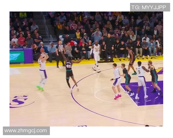 灰熊vs湖人前瞻：东皇组合欲带队三杀对手 莫兰特状态能否回暖